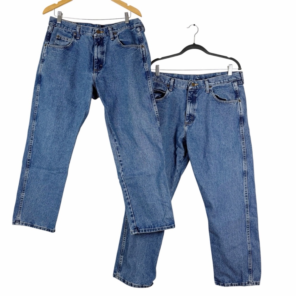 Wrangler Jeans 2 Pairs Rugged Wear Relaxed Fit Style 35001AI 100% Cotton 36x29